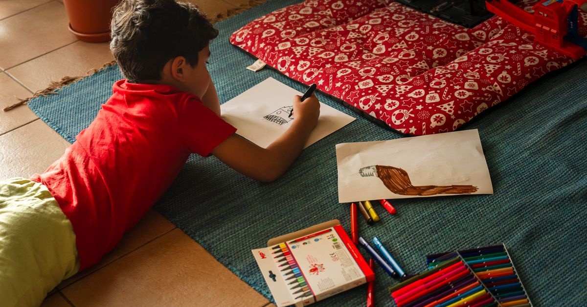 Piccoli Creativi in Casa: Idee Divertenti per Stimolare la Fantasia dei Bambini