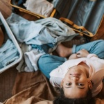 La valigia perfetta per i bambini: cosa mettere davvero per viaggiare sereni