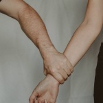 Quando la gelosia diventa ossessione: come proteggere la coppia e ritrovare fiducia